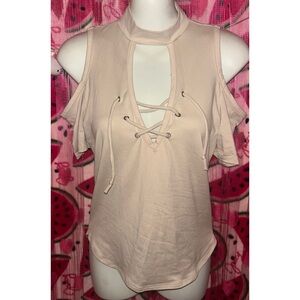 🤍 Gaze Blouse with Cut Out Shoulders and Lace Up Front